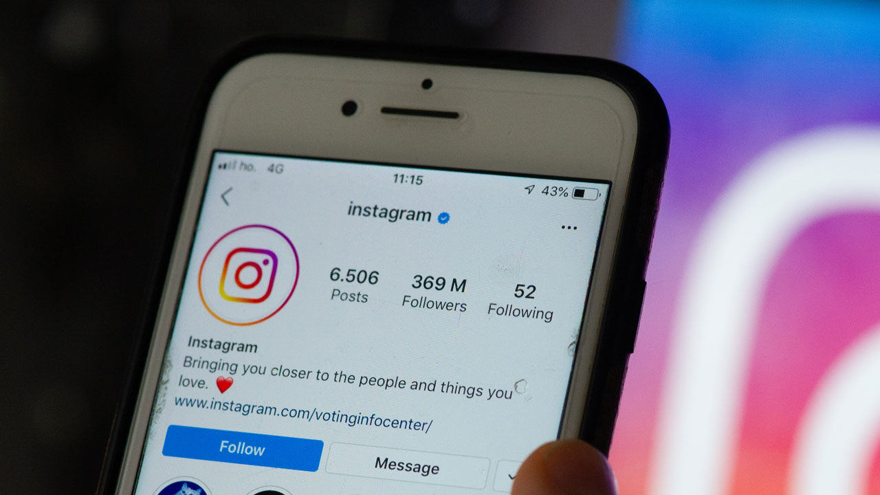 The Right Way to Clear Instagram Cache on iOS